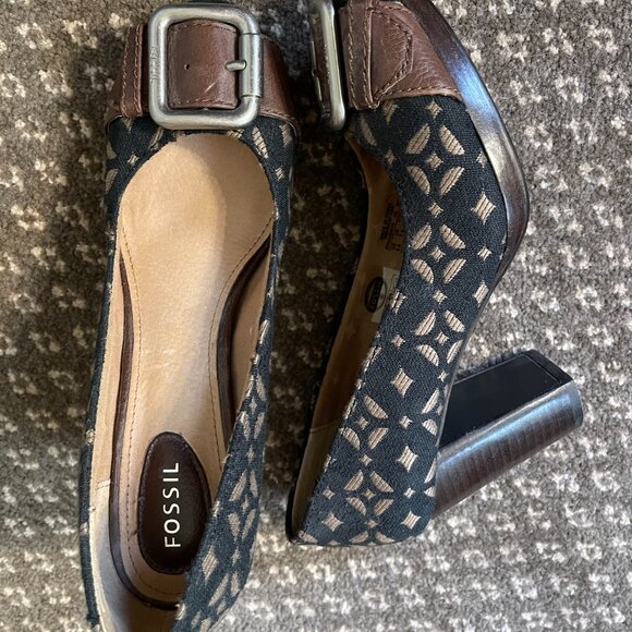 Fossil Maddox Stack Pumps size 8 1/2 - Picture 2 of 5